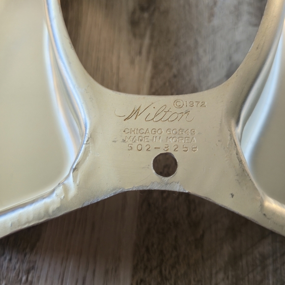1972 Wilton Lucky U Horseshoe Vintage Cake Pan #502-3258 - Good Luck Baking! - Picture 2 of 5